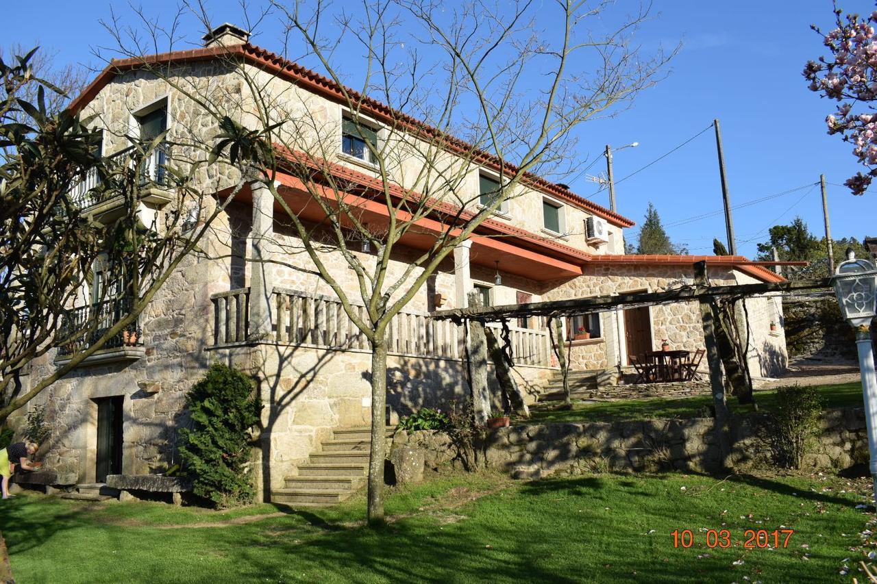 Casa Rural Os Carballos Guest House Pontevedra Bagian luar foto